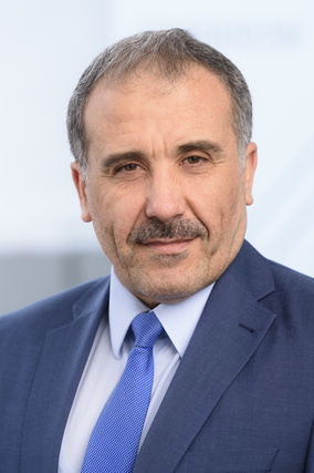 Portraitfoto von Ali Hainoun