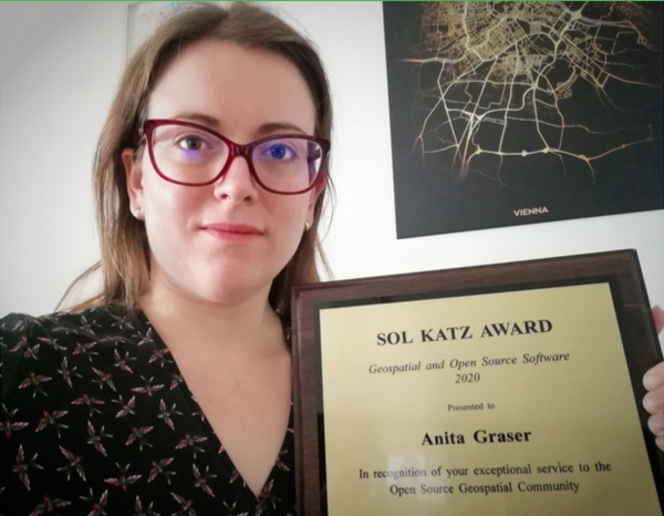 Anita Graser with Sol Katz Award