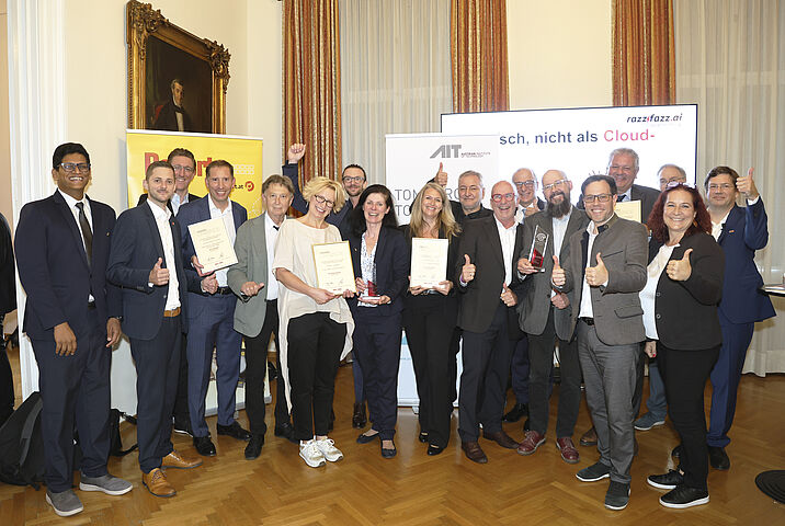 Gruppenbild eAward Preisverleihung 2026
