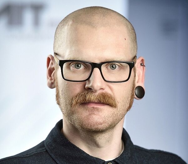 Matthias Hartmann