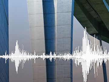 ASSESS Coverbild mit einer Tonspur. Im Hintergrund eine Brücke