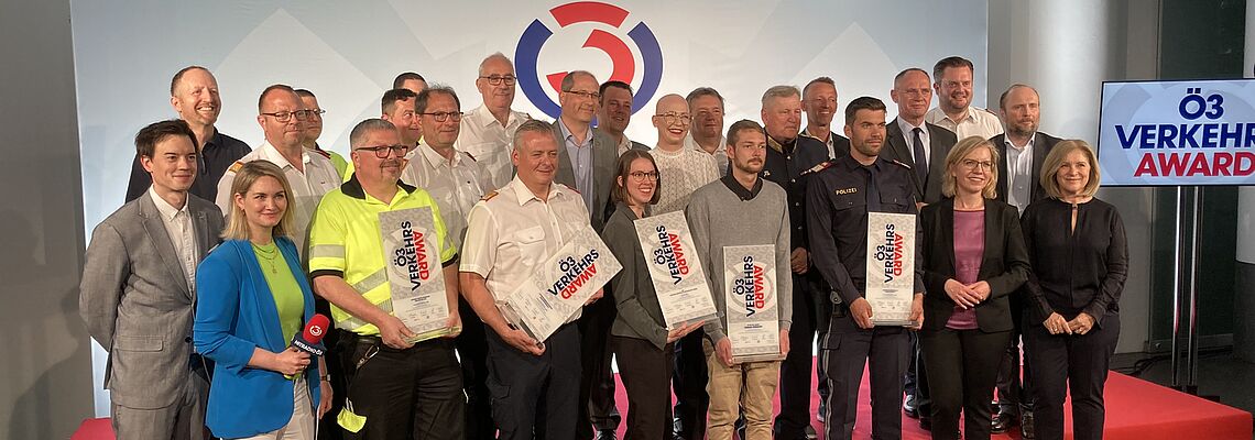 Sieger:innenfoto bei der Preisverleihung