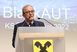 Helmut Leopold gave an opening speech