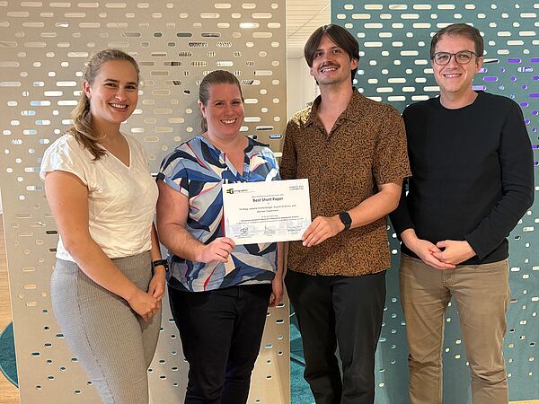 On the picture from left: Sophie Knöttner, Isabella Krottenberger, Till Bieg and Michael Oppermann. Foto: AIT/Christine Wahlmüller-Schiller