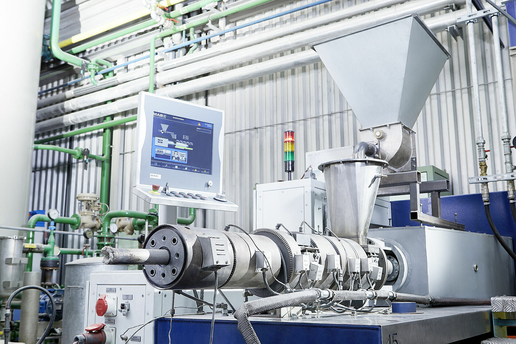 Doppelschneckenextruder mit Dosiereinrichtung