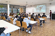 Vorlesungsraum während Präsentation