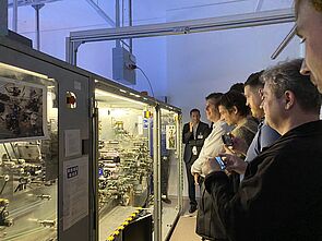 Conference participants in the AIT Machine Vision Lab with Markus Clabian