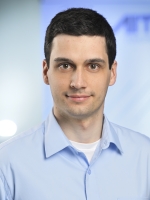 Profilbild Portrait photo of Leo Schwarzmeier, MSc