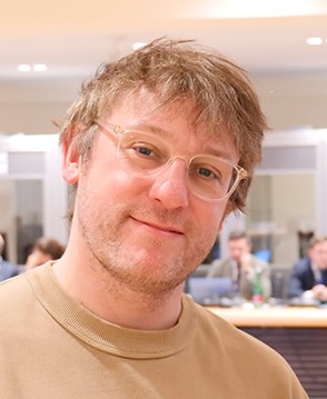 Portraitfoto von Nathan Coyle