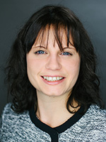 Portrait photo of Sabrina Dusek