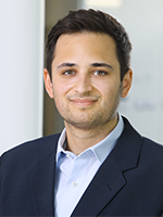 Portraitfoto von Sebastian Stortecky